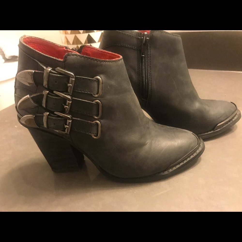 Jeffrey Campbell Vintage Ankle boots